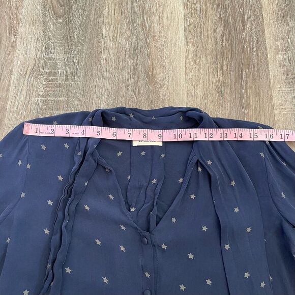 L'AGENCE Nina Star-Print Blouse - Picture 7 of 9